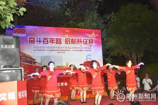 西安饮食(000721.SZ)发预亏,预计2023年度净亏损9900万元至1.38亿元